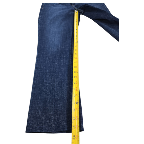 Levis Wom Sz 10 Classic Straight Leg Denim Jeans Classic Staple Capsule Wardrobe - Picture 4 of 11